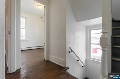410 Chadwick Avenue Newark NJ 07112