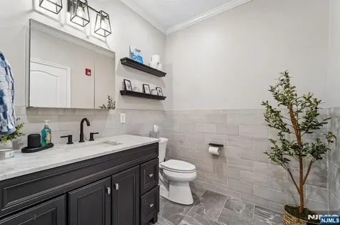 1118 Wharton Court Riverdale Borough NJ 07457