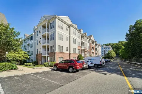 1118 Wharton Court Riverdale Borough NJ 07457