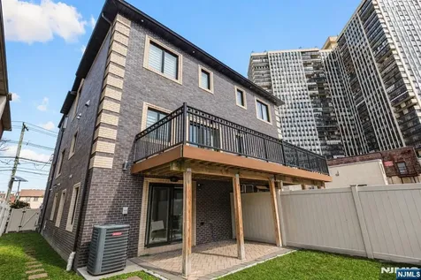 6 Marion Avenue Cliffside Park NJ 07010