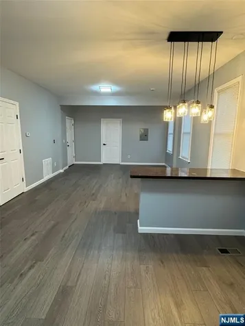 132 Goodwin Avenue Newark NJ 07112