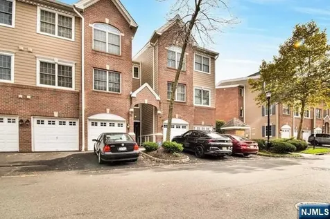 14 Lydia Drive Guttenberg NJ 07093