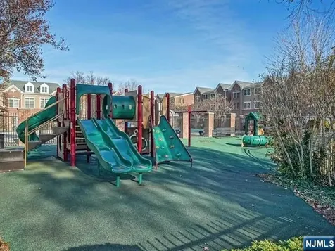 14 Lydia Drive Guttenberg NJ 07093
