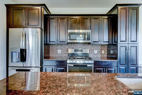14 Lupine Lane Allamuchy NJ 07840