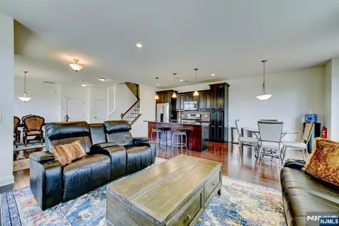 14 Lupine Lane Allamuchy NJ 07840
