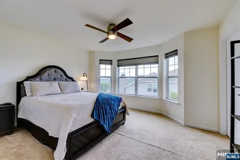 14 Lupine Lane Allamuchy NJ 07840