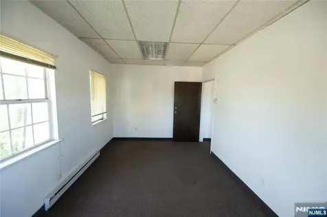 11 W Passaic Street Rochelle Park NJ 07662