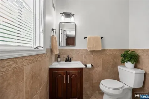 21 Carteret Street West Milford NJ 07480