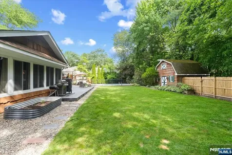 21 Carteret Street West Milford NJ 07480
