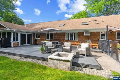 21 Carteret Street West Milford NJ 07480