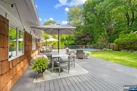 21 Carteret Street West Milford NJ 07480