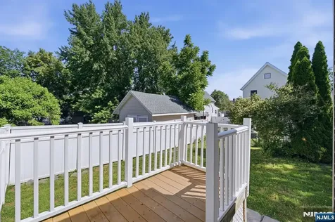 219 Magie Avenue Roselle Park NJ 07204