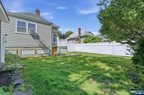 219 Magie Avenue Roselle Park NJ 07204