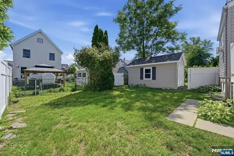 219 Magie Avenue Roselle Park NJ 07204