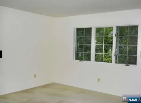 11 Schill Place Hillsdale NJ 07642