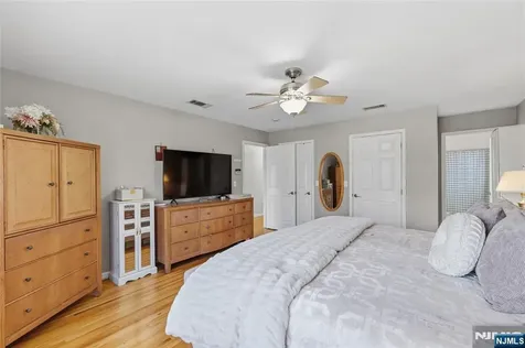 88 Avenue A Lodi NJ 07644