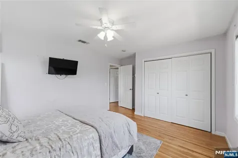 88 Avenue A Lodi NJ 07644