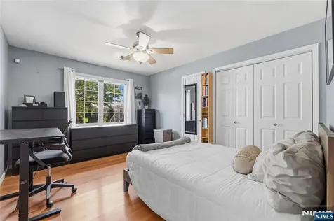 88 Avenue A Lodi NJ 07644
