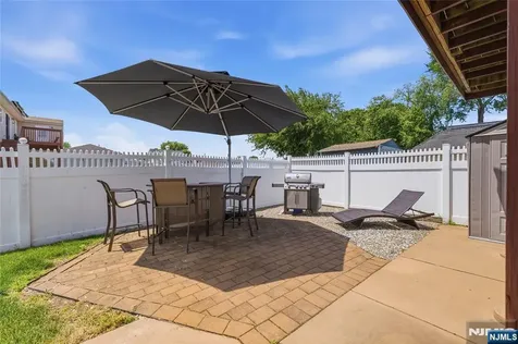 88 Avenue A Lodi NJ 07644