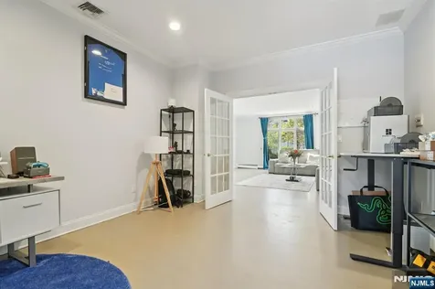 32 Laurie Drive Englewood Cliffs NJ 07632