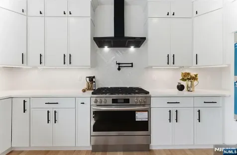 95 Huron Avenue Clifton NJ 07013
