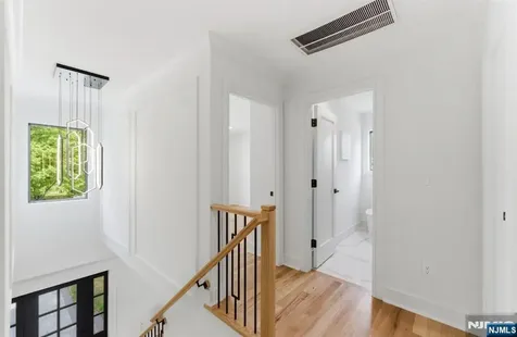 95 Huron Avenue Clifton NJ 07013