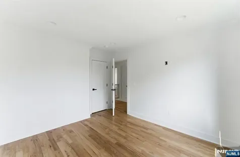 95 Huron Avenue Clifton NJ 07013