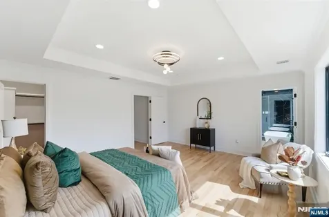 95 Huron Avenue Clifton NJ 07013