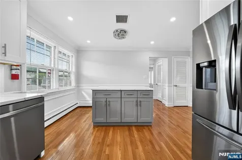 28 1st Street Wallington NJ 07057