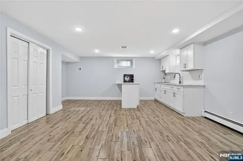 28 1st Street Wallington NJ 07057