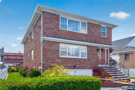 28 1st Street Wallington NJ 07057