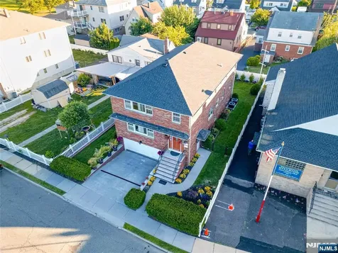 28 1st Street Wallington NJ 07057