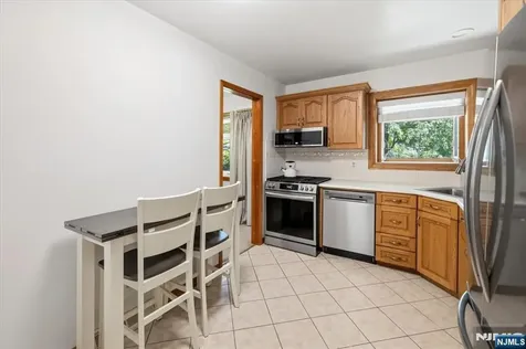600 Sloat Place River Vale NJ 07675