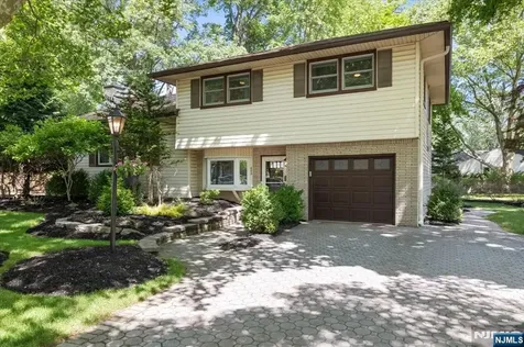 600 Sloat Place River Vale NJ 07675