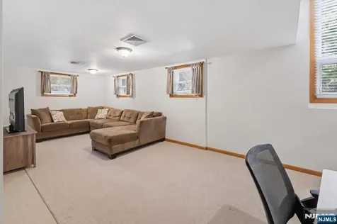 600 Sloat Place River Vale NJ 07675