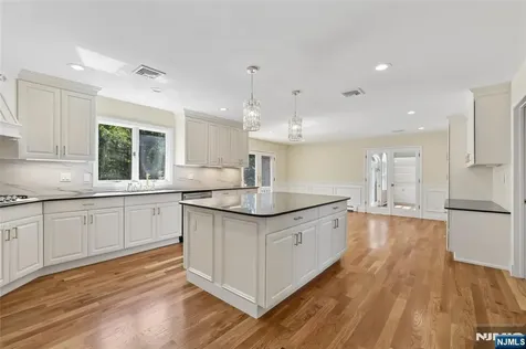 2 W Gate Road Saddle River NJ 07458