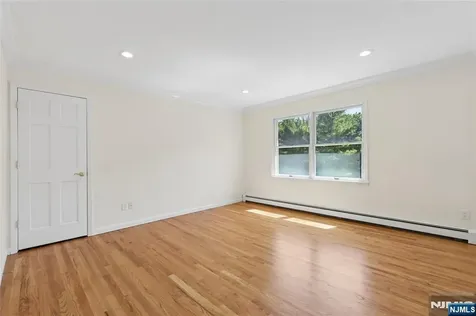 2 W Gate Road Saddle River NJ 07458