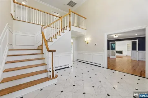 2 W Gate Road Saddle River NJ 07458