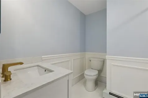 2 W Gate Road Saddle River NJ 07458