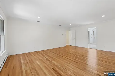 2 W Gate Road Saddle River NJ 07458