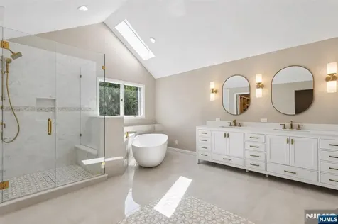 2 W Gate Road Saddle River NJ 07458