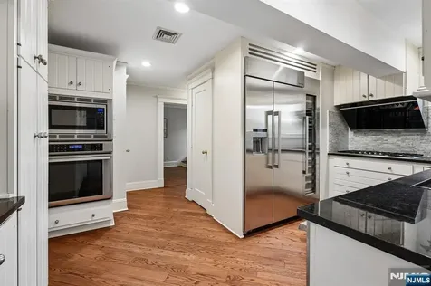 173 Highland Avenue Ridgewood NJ 07450