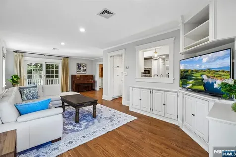 173 Highland Avenue Ridgewood NJ 07450