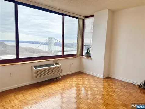 100 Old Palisade Road Fort Lee NJ 07024