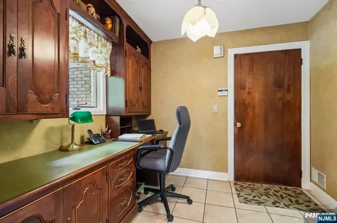 107 Arverne Road West Orange NJ 07052