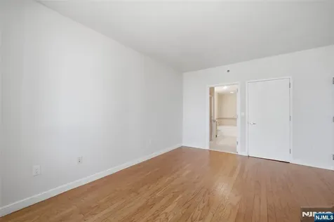 20 Newport Parkway Jersey City NJ 07310