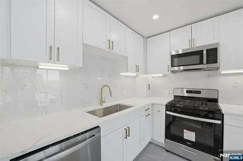 20 Newport Parkway Jersey City NJ 07310