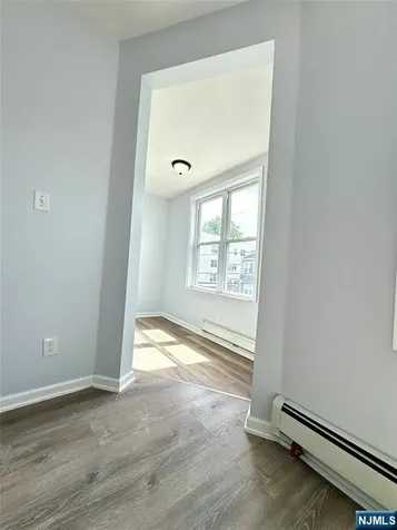 195 22nd Street Irvington NJ 07111