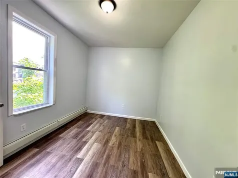 195 22nd Street Irvington NJ 07111