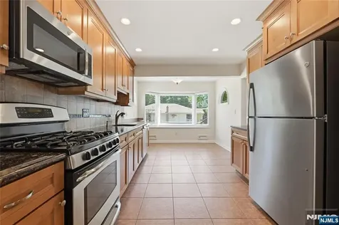 164 Gordon Court Oradell NJ 07649